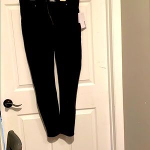 Size 30 NWT high waisted Jeans